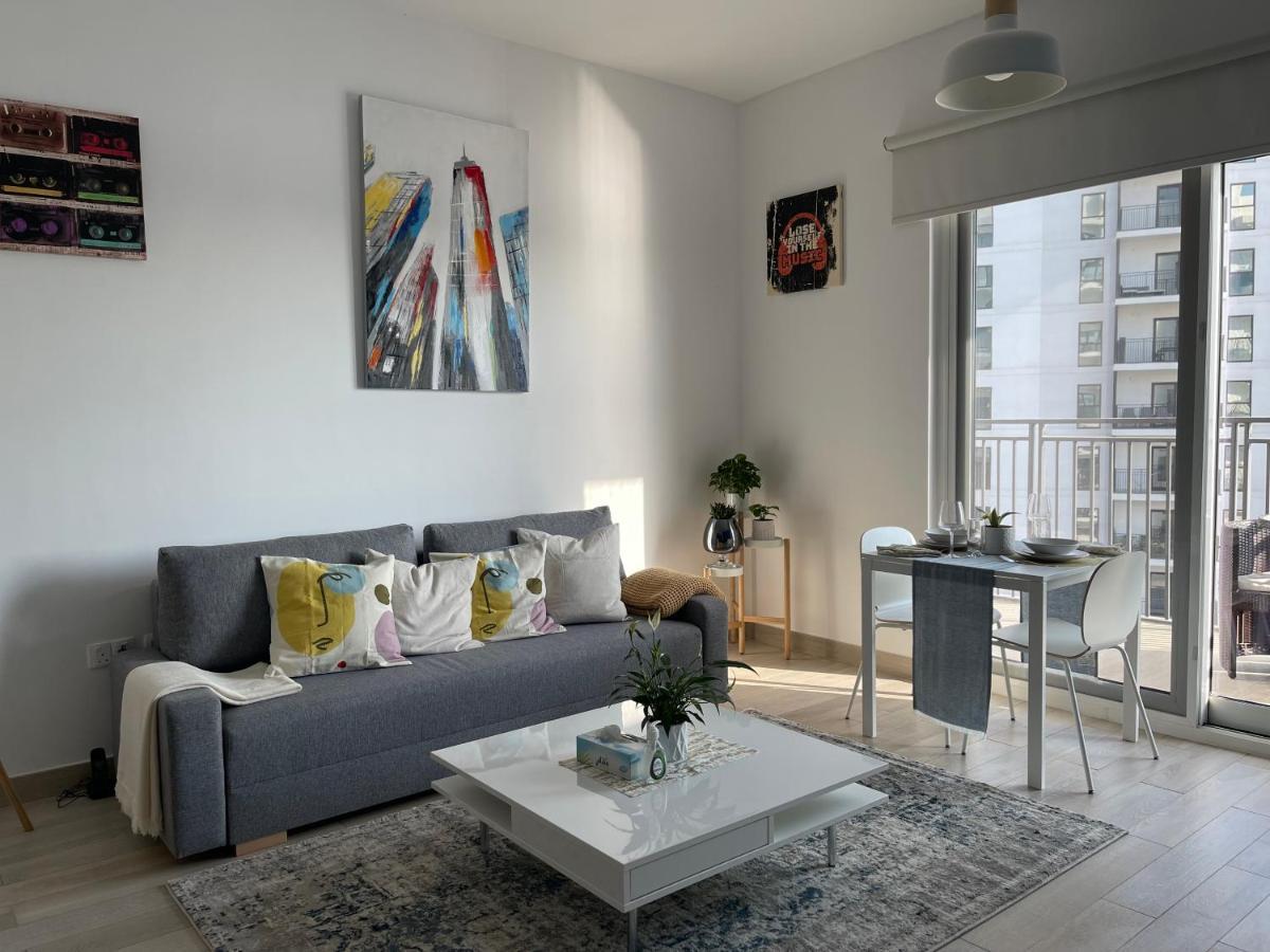 Apartment Yas Island - 2 Bedrooms, 2 Toilet With Shared Pool & Parking Abu Dhabi