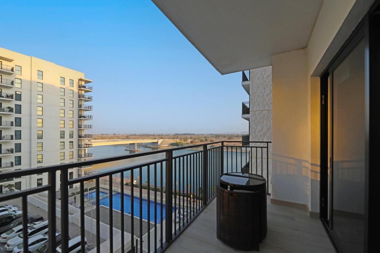 Yas Island - 2 Bedrooms, 2 Toilet With Shared Pool & Parking Abu Dhabi