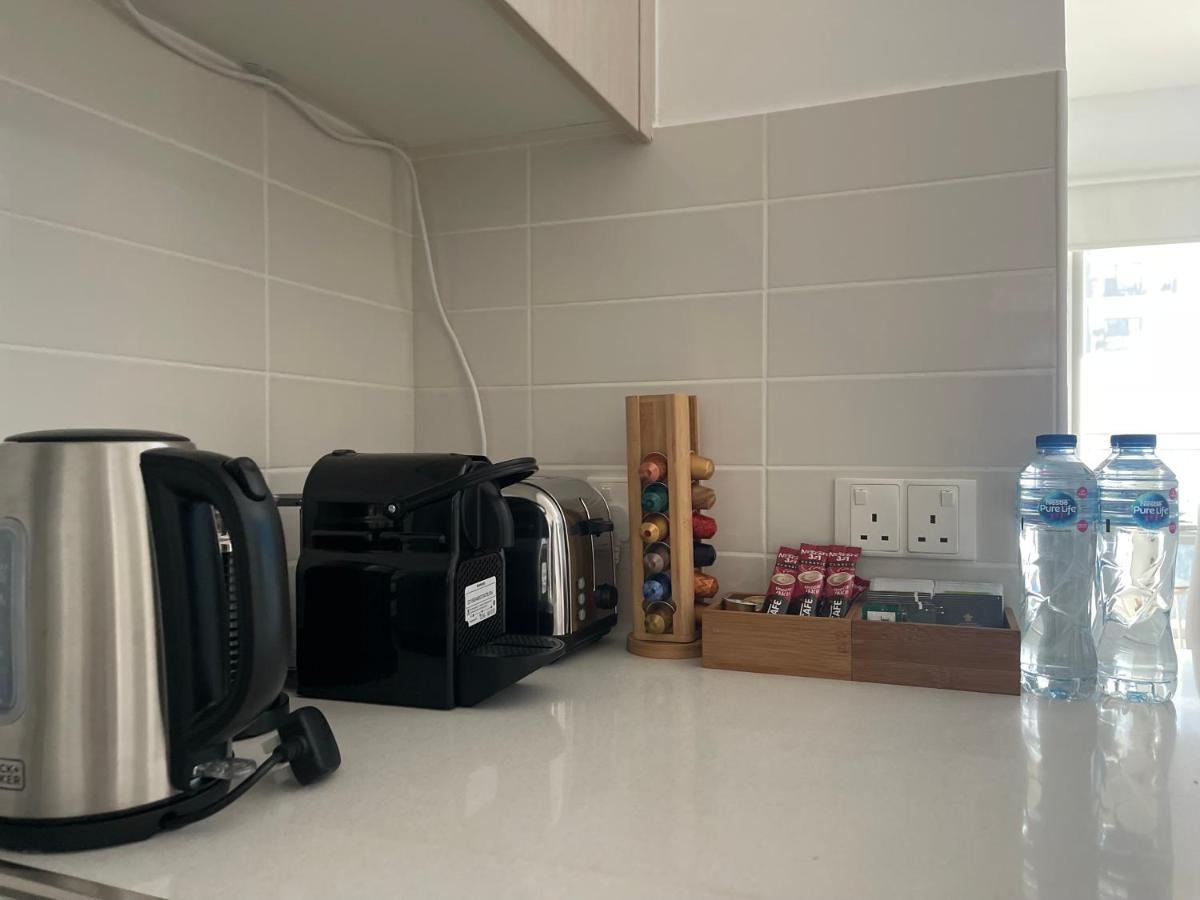 Yas Island - 2 Bedrooms, 2 Toilet With Shared Pool & Parking *