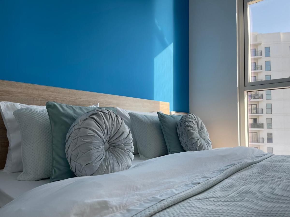 Yas Island - 2 Bedrooms, 2 Toilet With Shared Pool & Parking Apartment Abu Dhabi